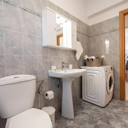 Daire Katerina's House