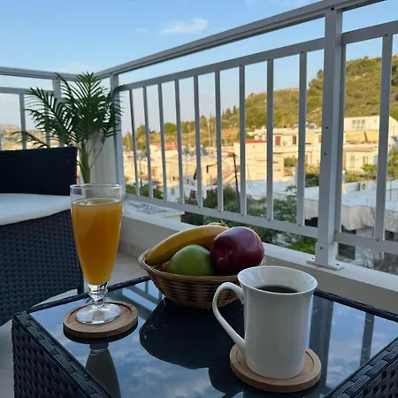 アパート Katerina's House